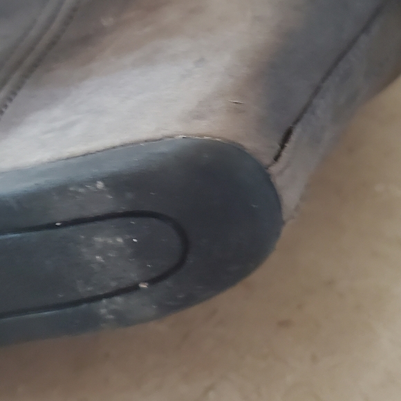 ASH LEATHER COVERED WEDGE ZIPPER BOOTIES WITH RABBIT FUR AND STUD DETAILING 40 - Picture 12 of 15